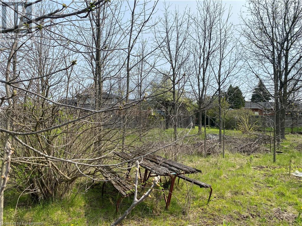 Photo 7 of 800 Rymal Road E, Hamilton ON