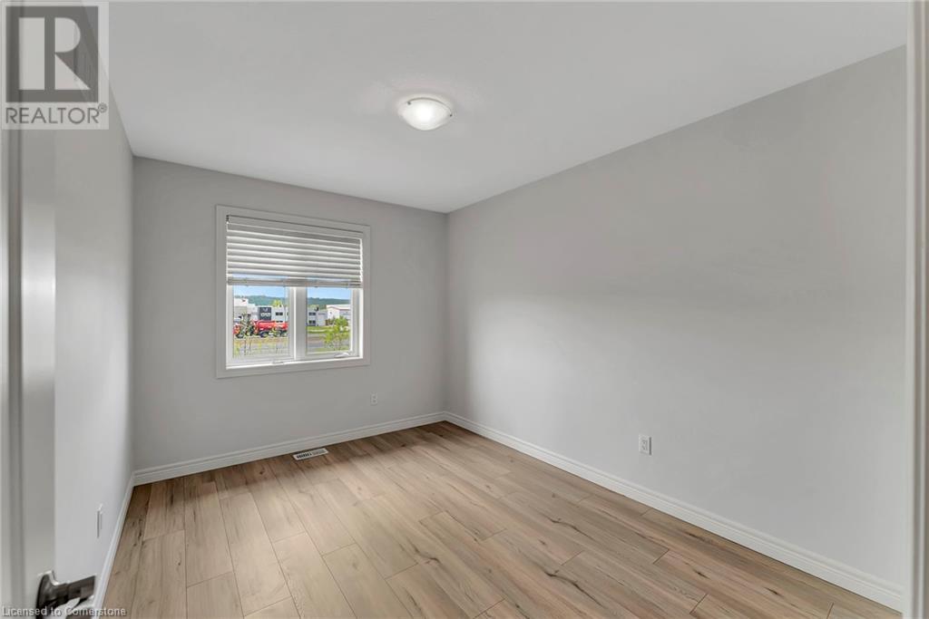 Photo 25 of 98 Shoreview Place Unit 18, Stoney Creek ON