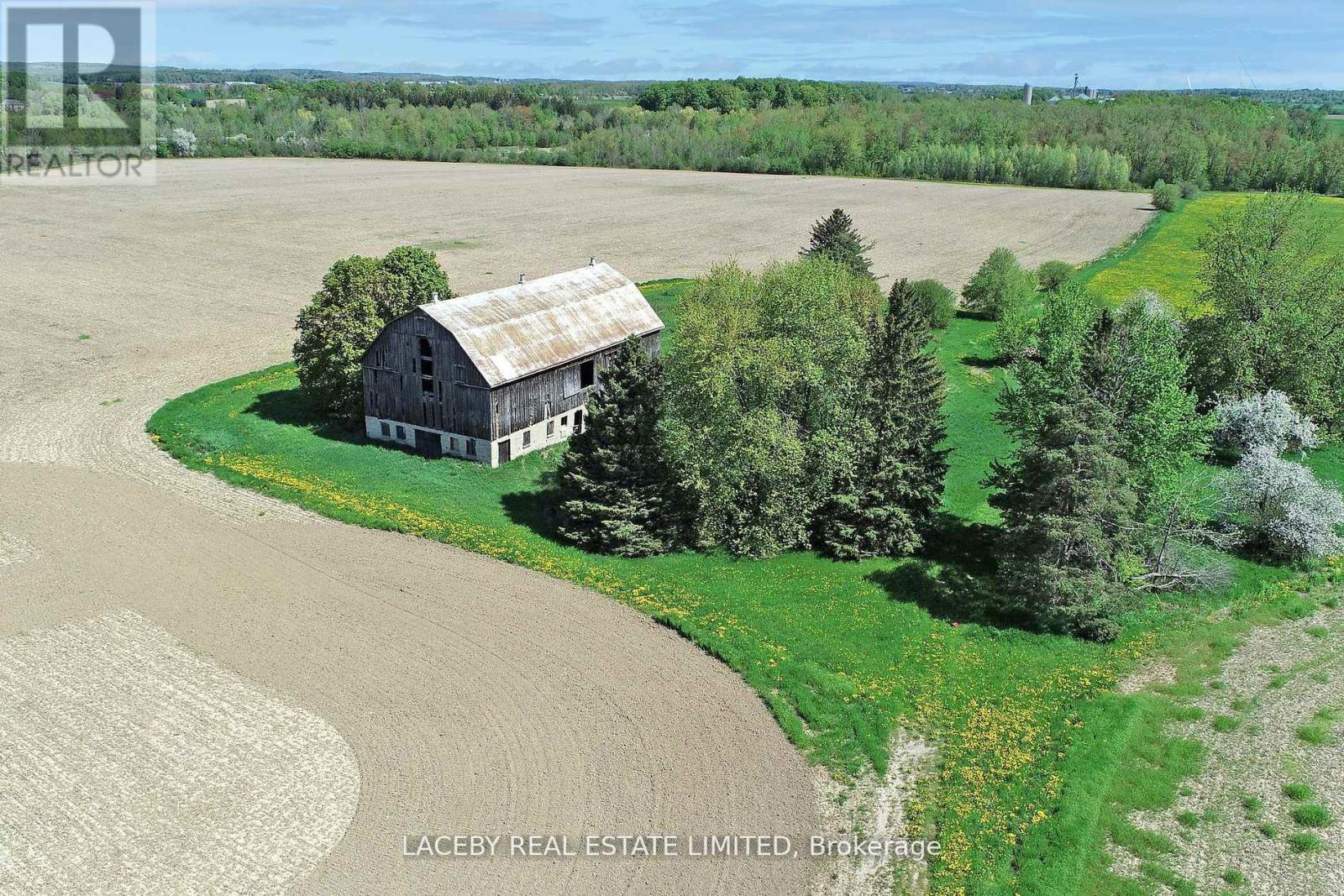 Photo 3 of 14671 Bramalea Road, Caledon ON