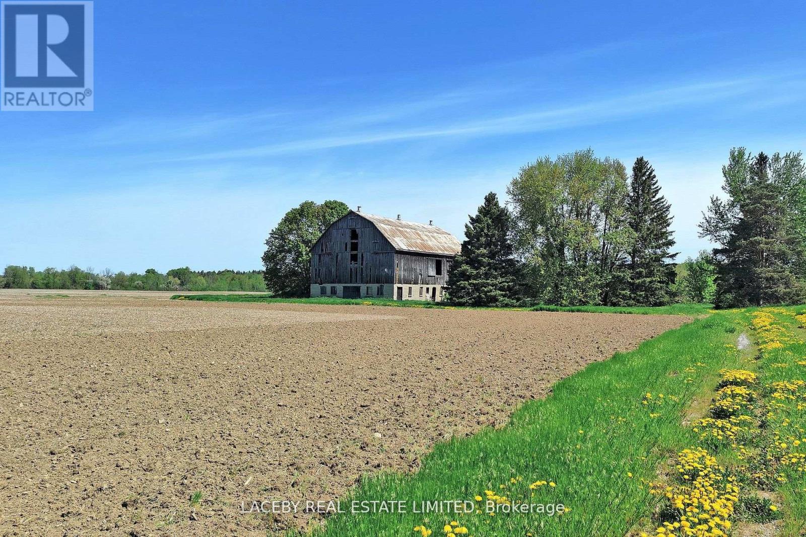 Photo 2 of 14671 Bramalea Road, Caledon ON