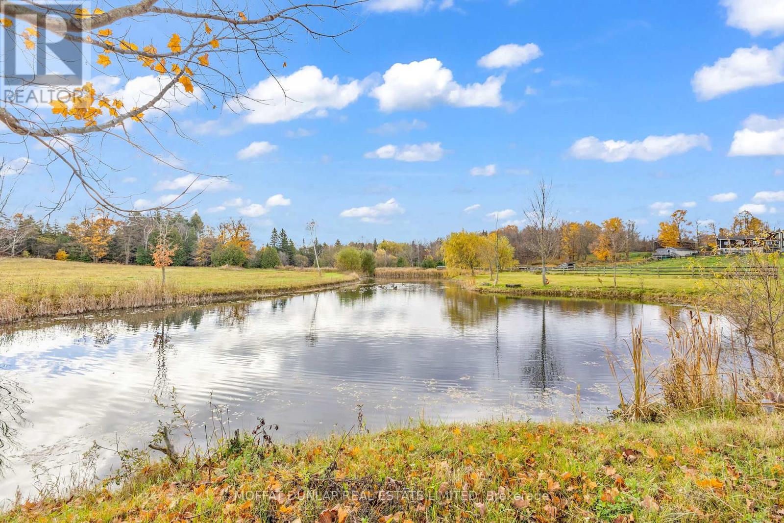 Photo 8 of 11559 6th Line Nassagawaya, Milton ON
