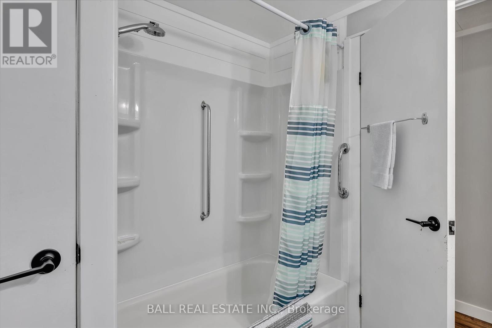 Photo 4 of 62 Methuen Street, Havelockbelmontmethuen ON