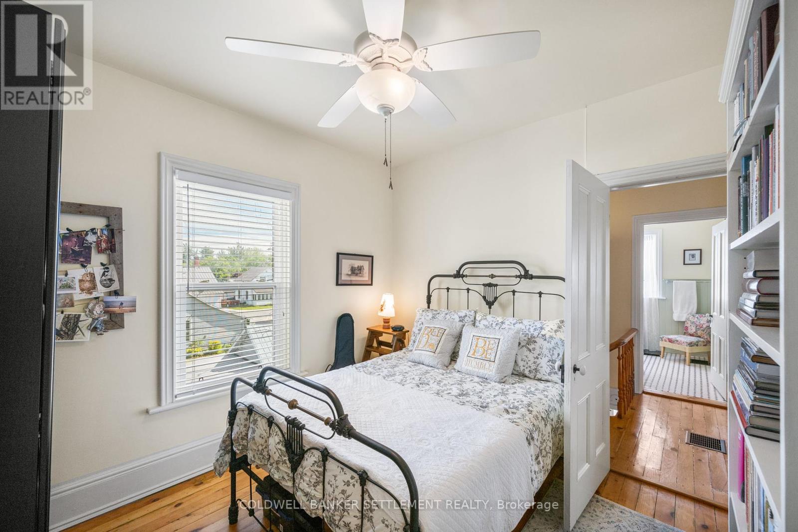 Photo 33 of 27 Lewis Street, Perth ON