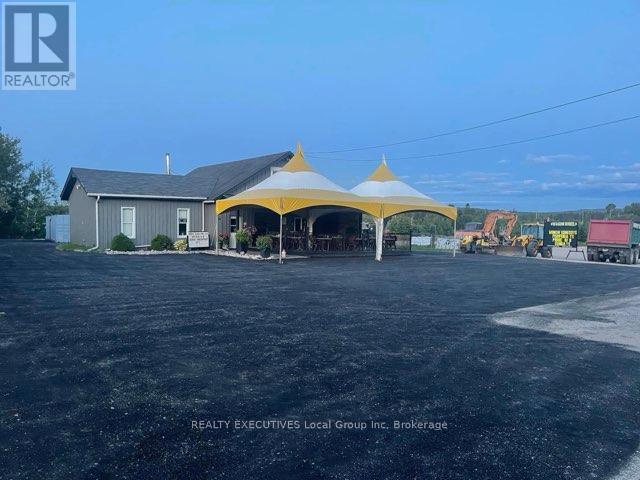 Photo 9 of 852 Main Street, Powassan ON