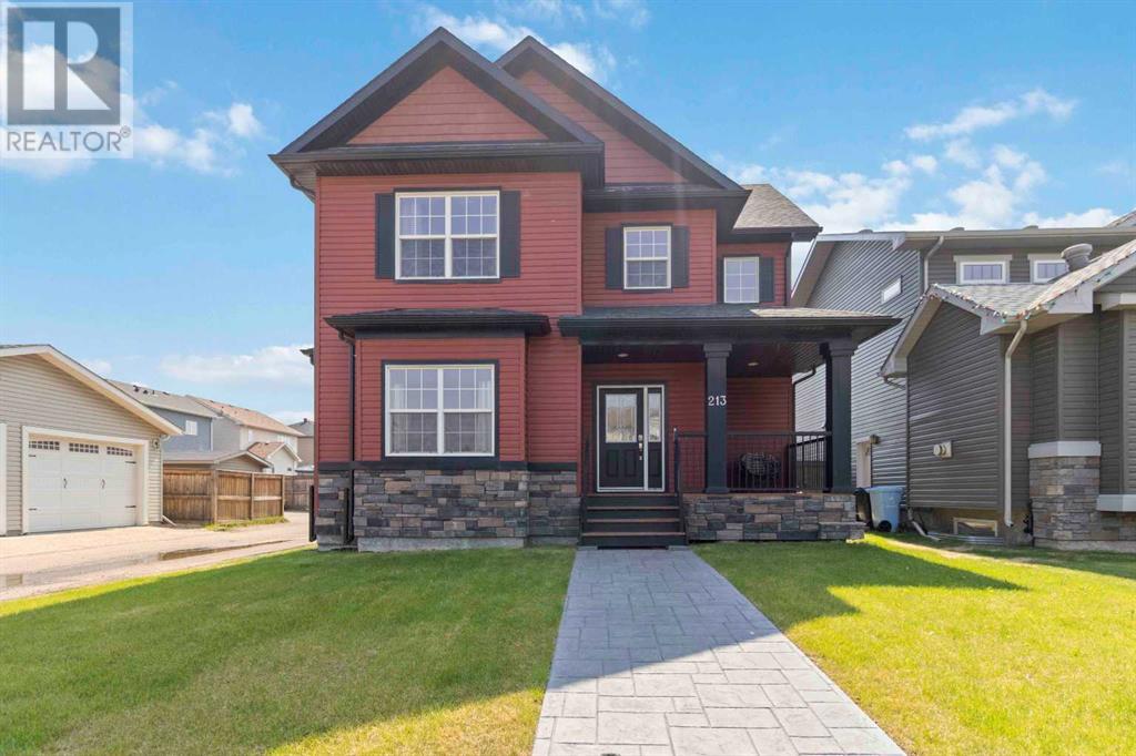 213 Snowy Owl Way, Fort McMurray