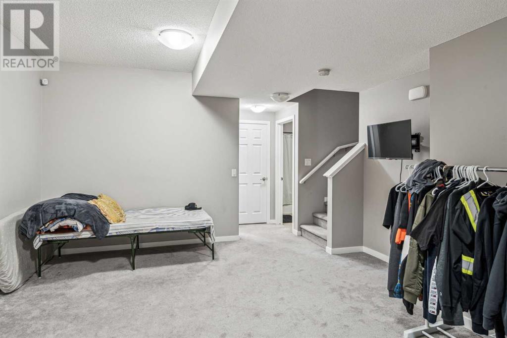 Single Family House for Sale in  Redstone Drive NE Redstone Calgary 