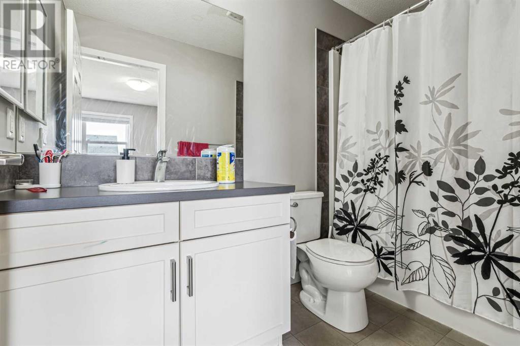 Single Family House for Sale in  Redstone Drive NE Redstone Calgary 