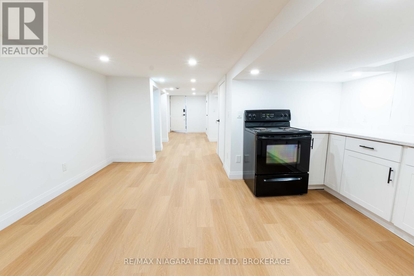 Photo 13 of 533 Cannon Street E, Hamilton ON
