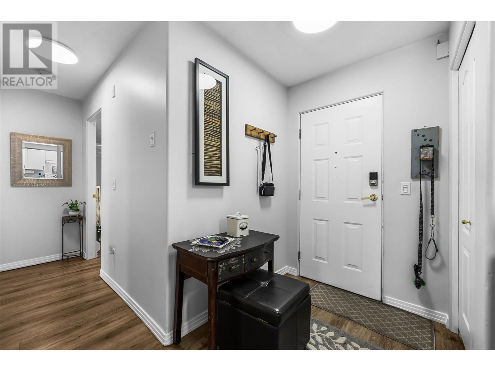 #202 554 SEYMOUR STREET - Image 4
