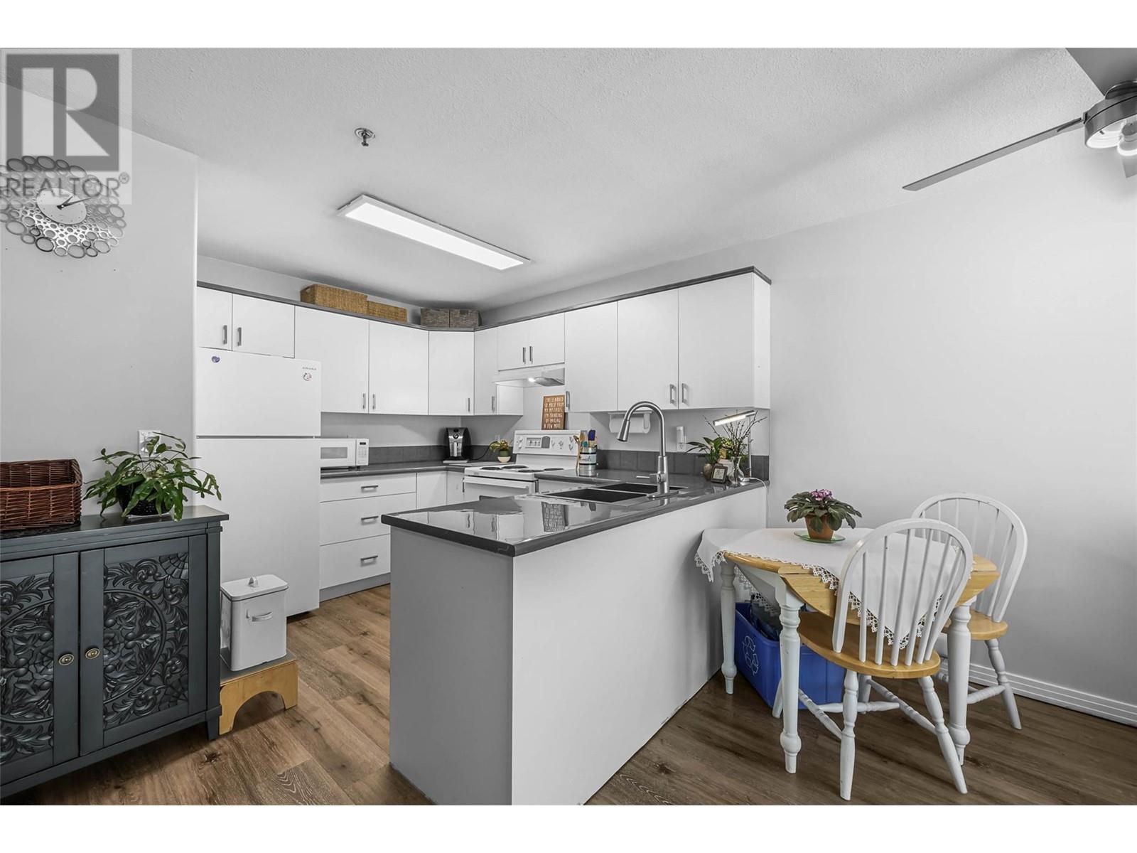 #202 554 SEYMOUR STREET - Image 5