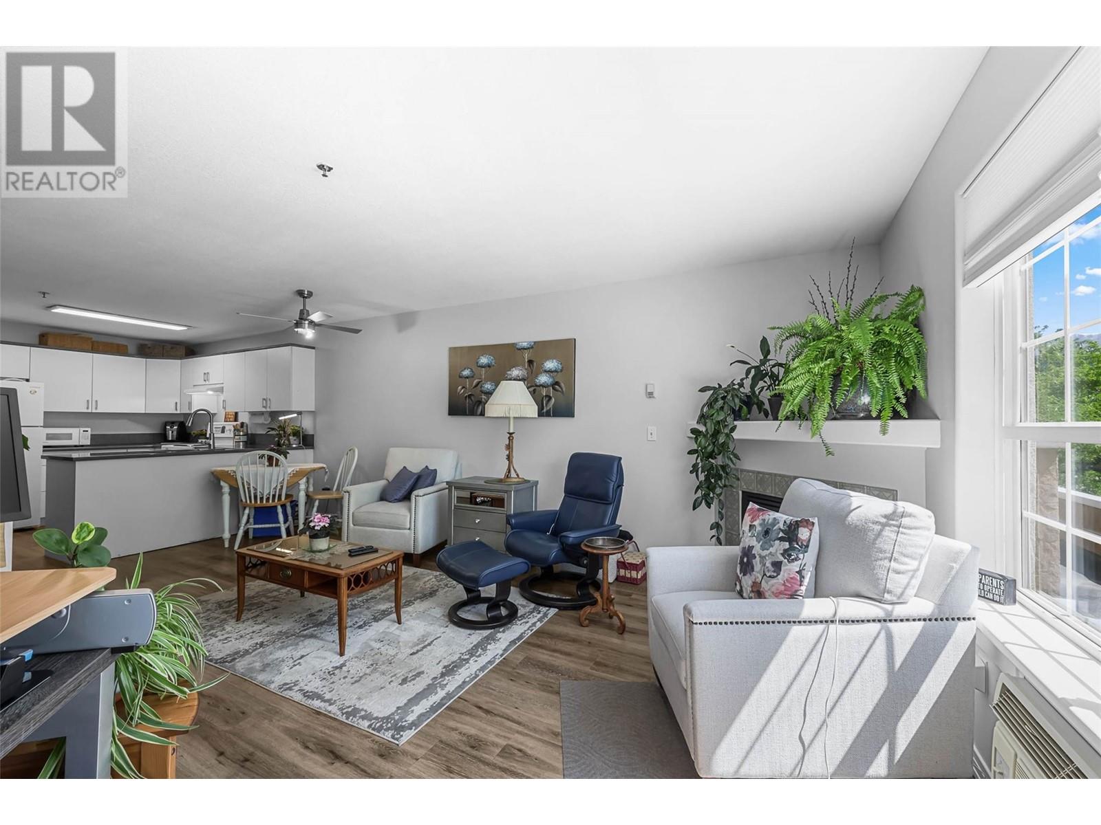 #202 554 SEYMOUR STREET - Image 8