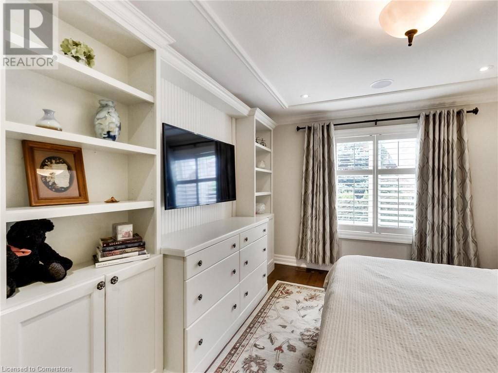 Photo 48 of 89 Toulon Avenue, Ancaster ON
