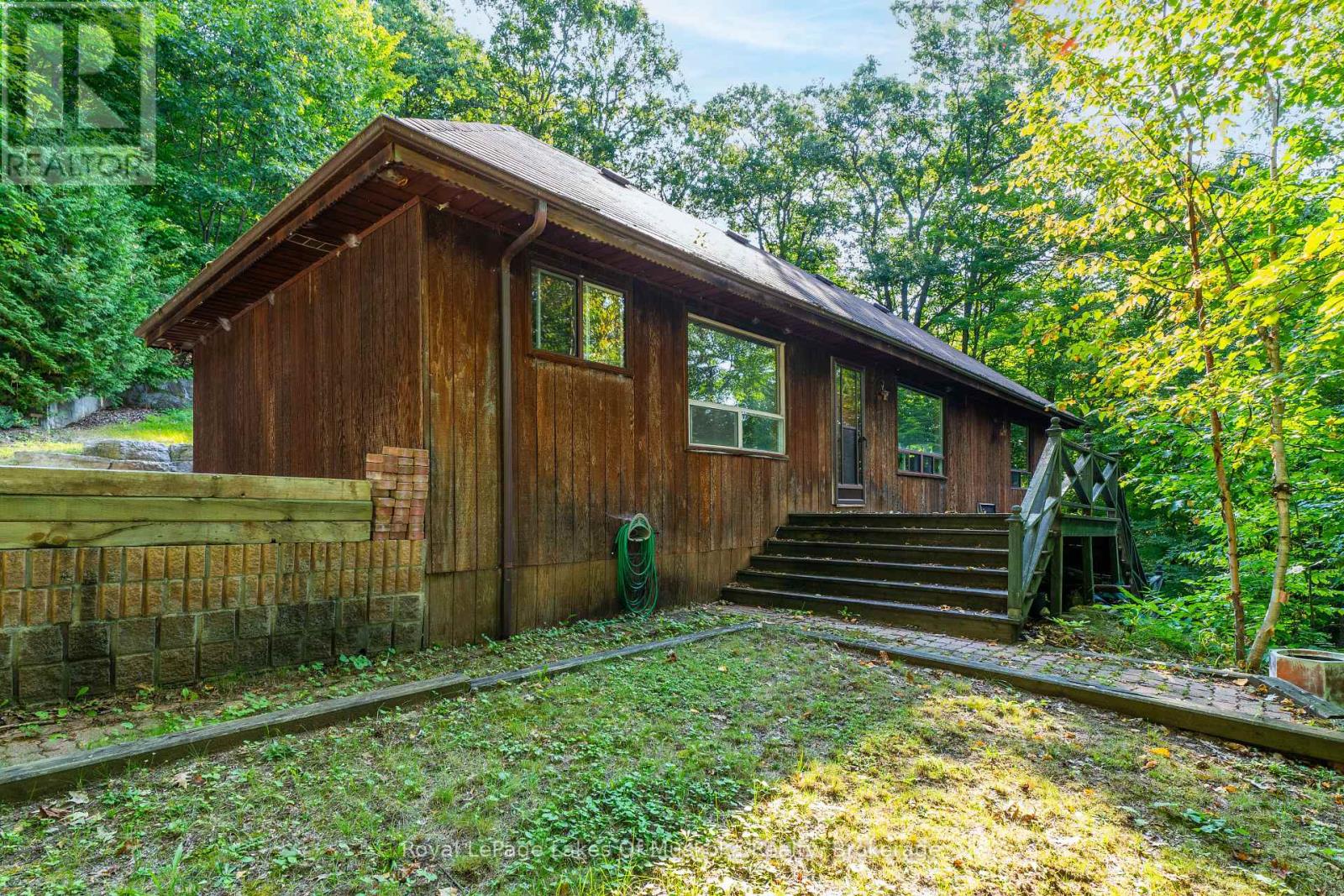 Photo 17 of 1030 Mccabe Road, Lake Of Bays ON