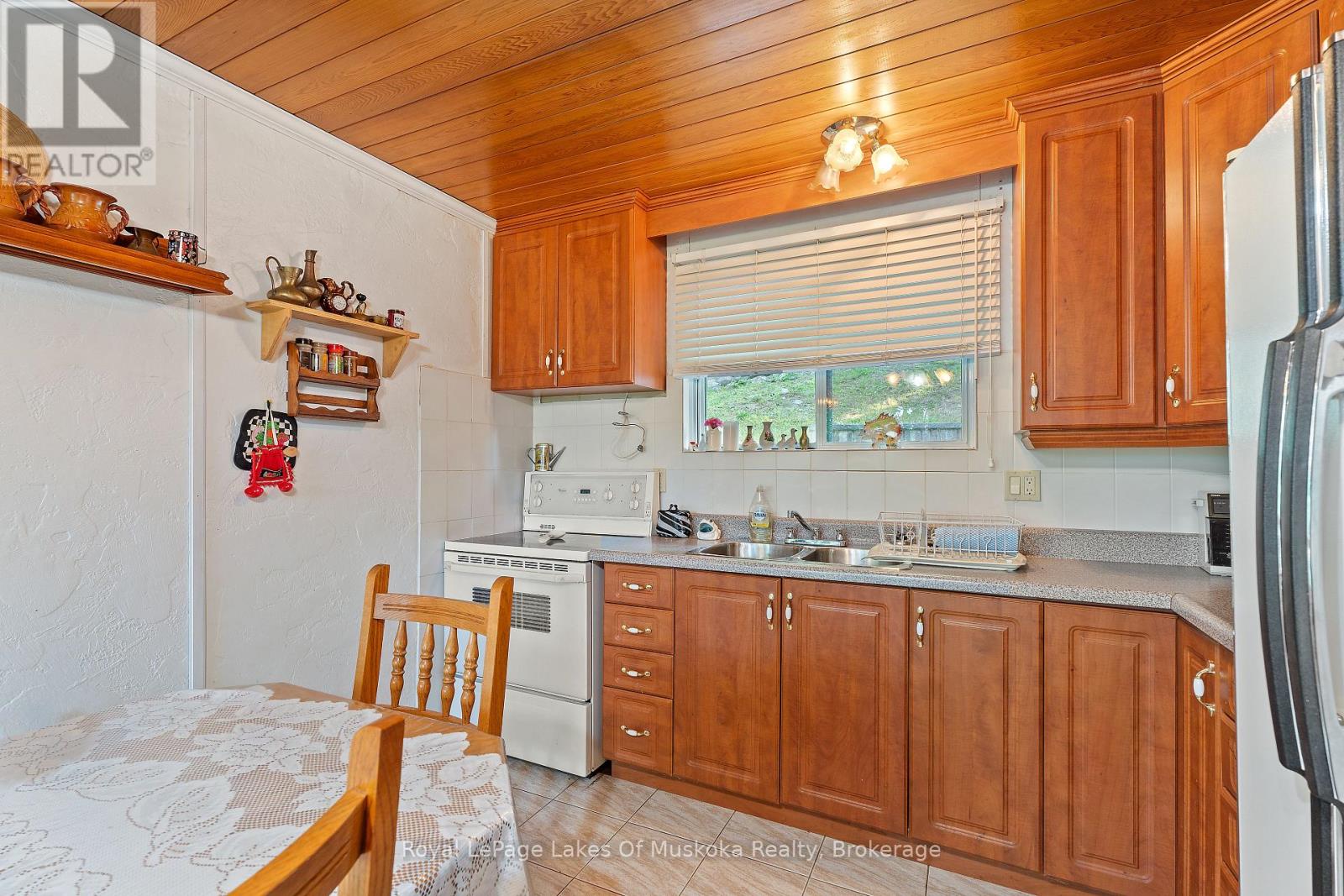 Photo 25 of 1030 Mccabe Road, Lake Of Bays ON