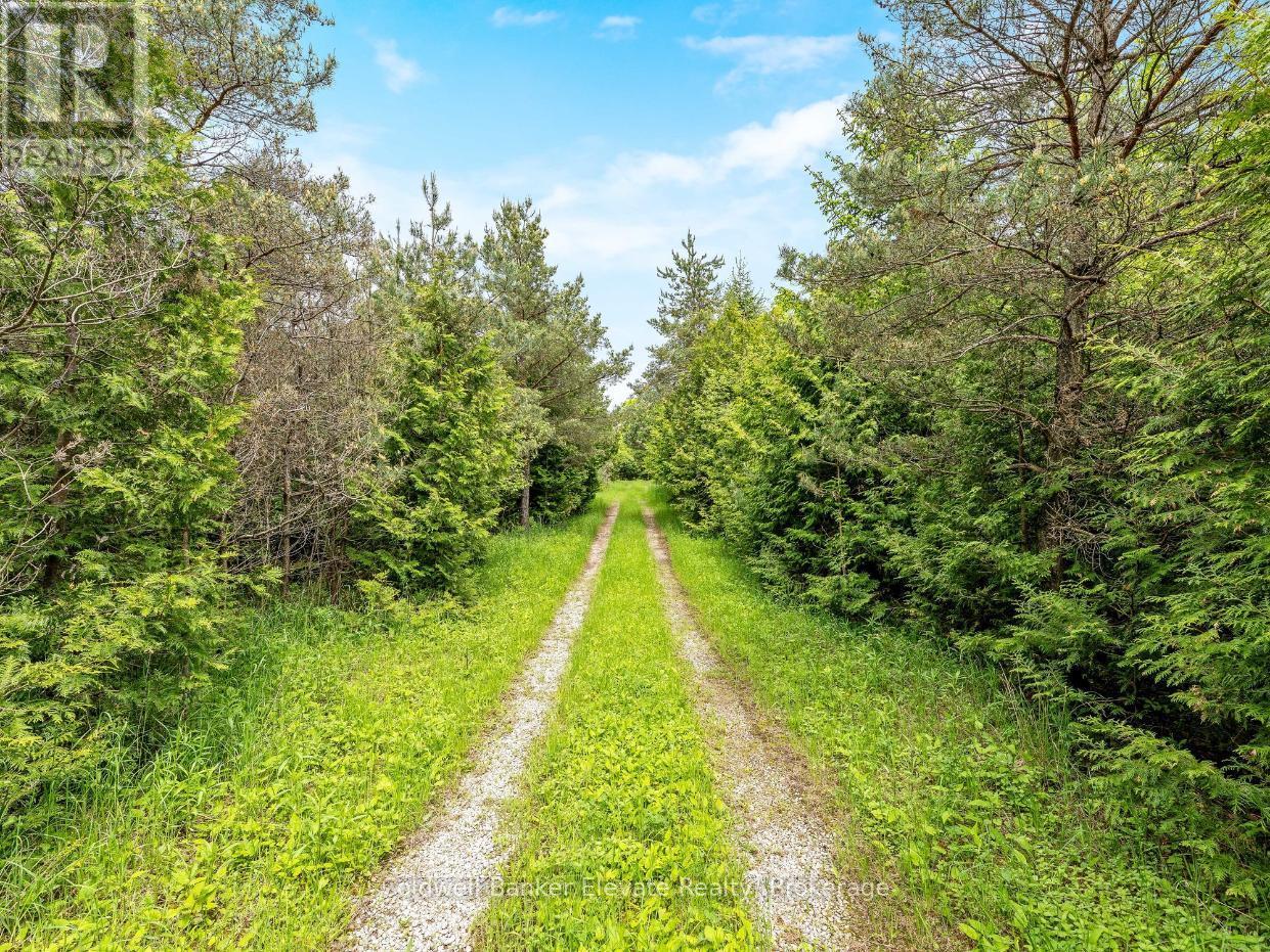 Photo 16 of 14915 Winston Churchill Boulevard, Caledon ON
