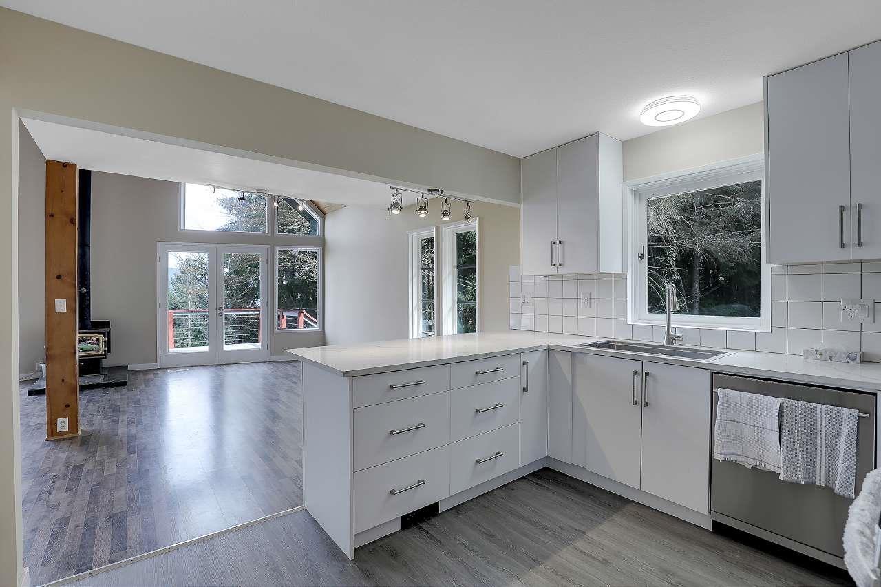 Photo 8 of 12033 Campbell Street, Mission BC