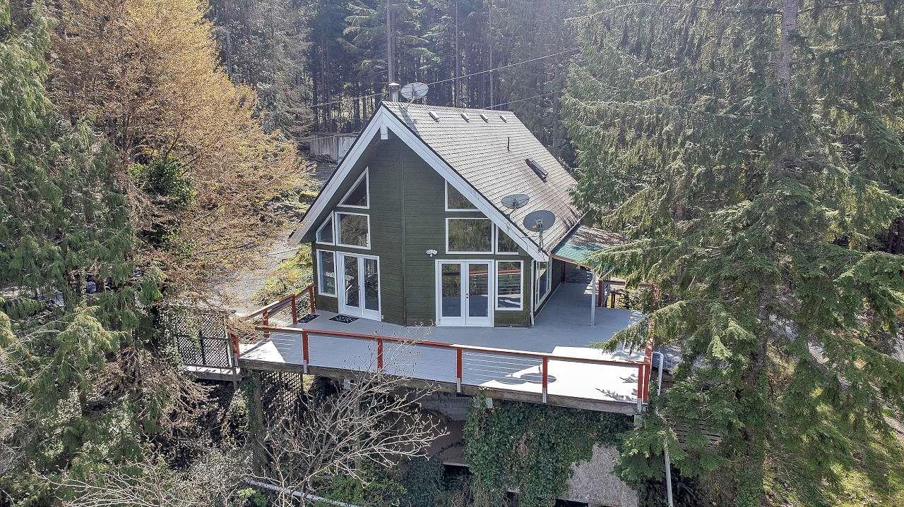 Photo 6 of 12033 Campbell Street, Mission BC