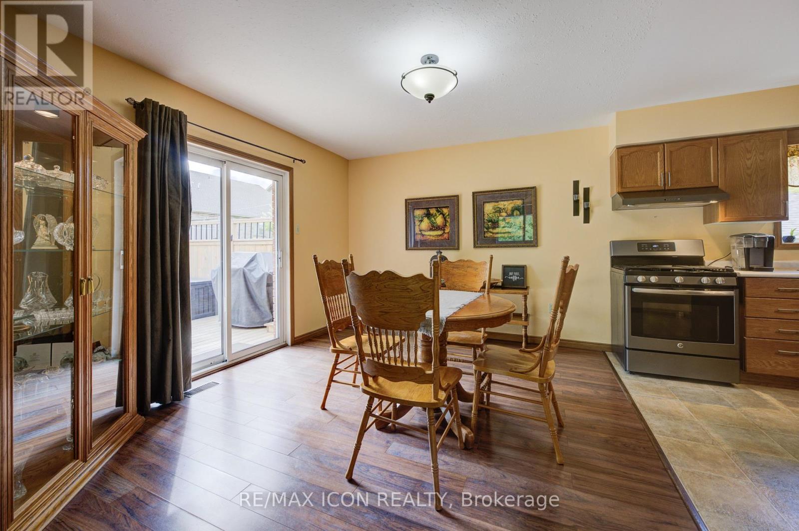 Photo 10 of 178 Melissa Crescent, Wellington North ON