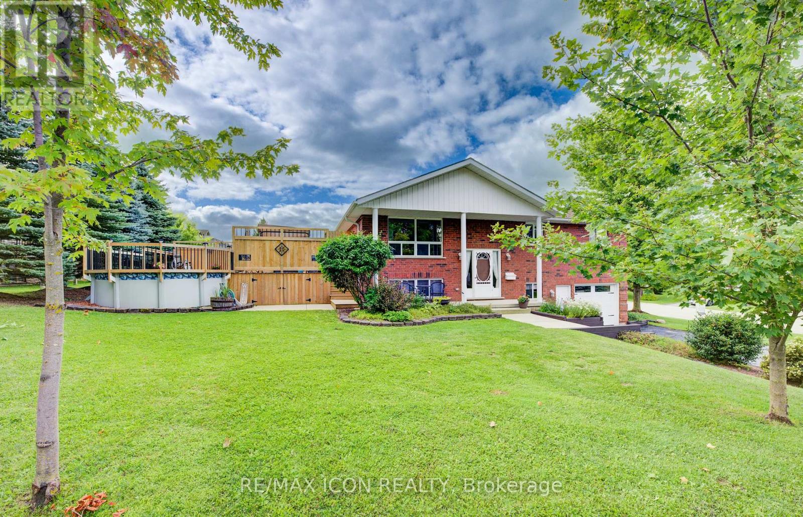Photo 4 of 178 Melissa Crescent, Wellington North ON