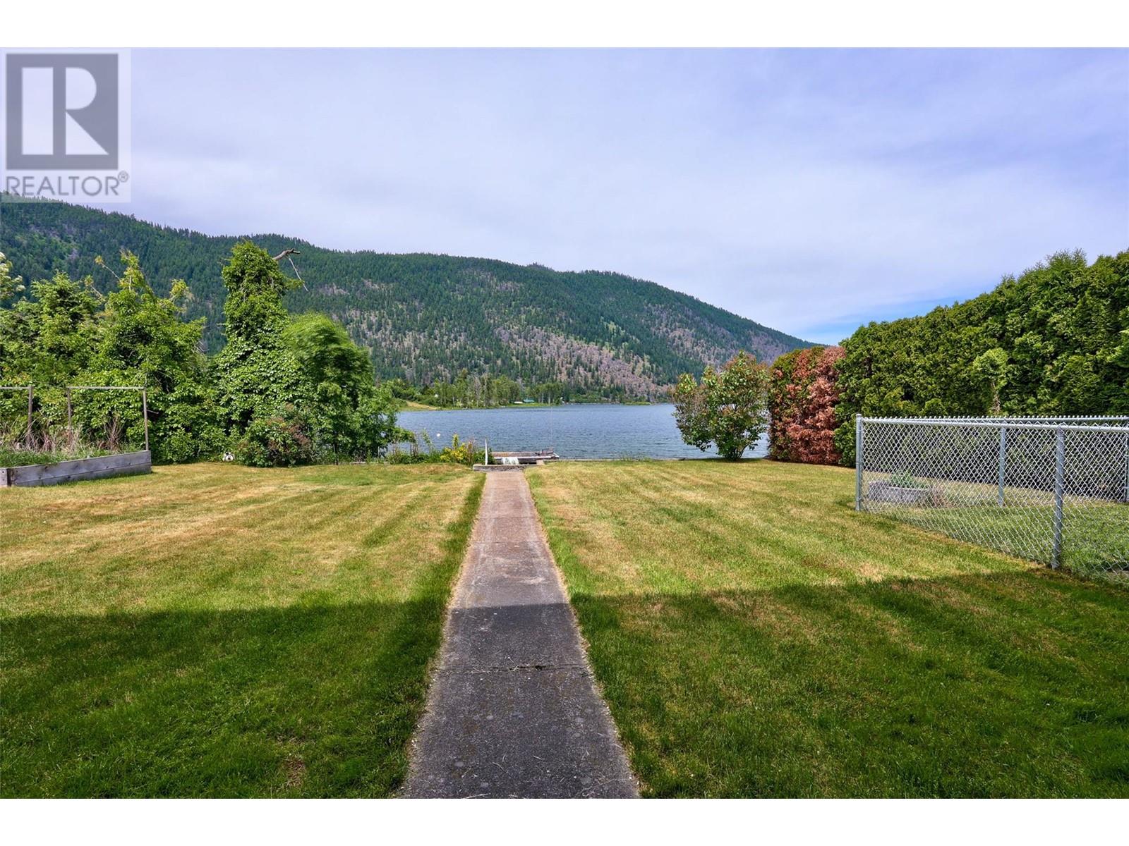 Photo 36 of 634 Hysop Place, Chase BC