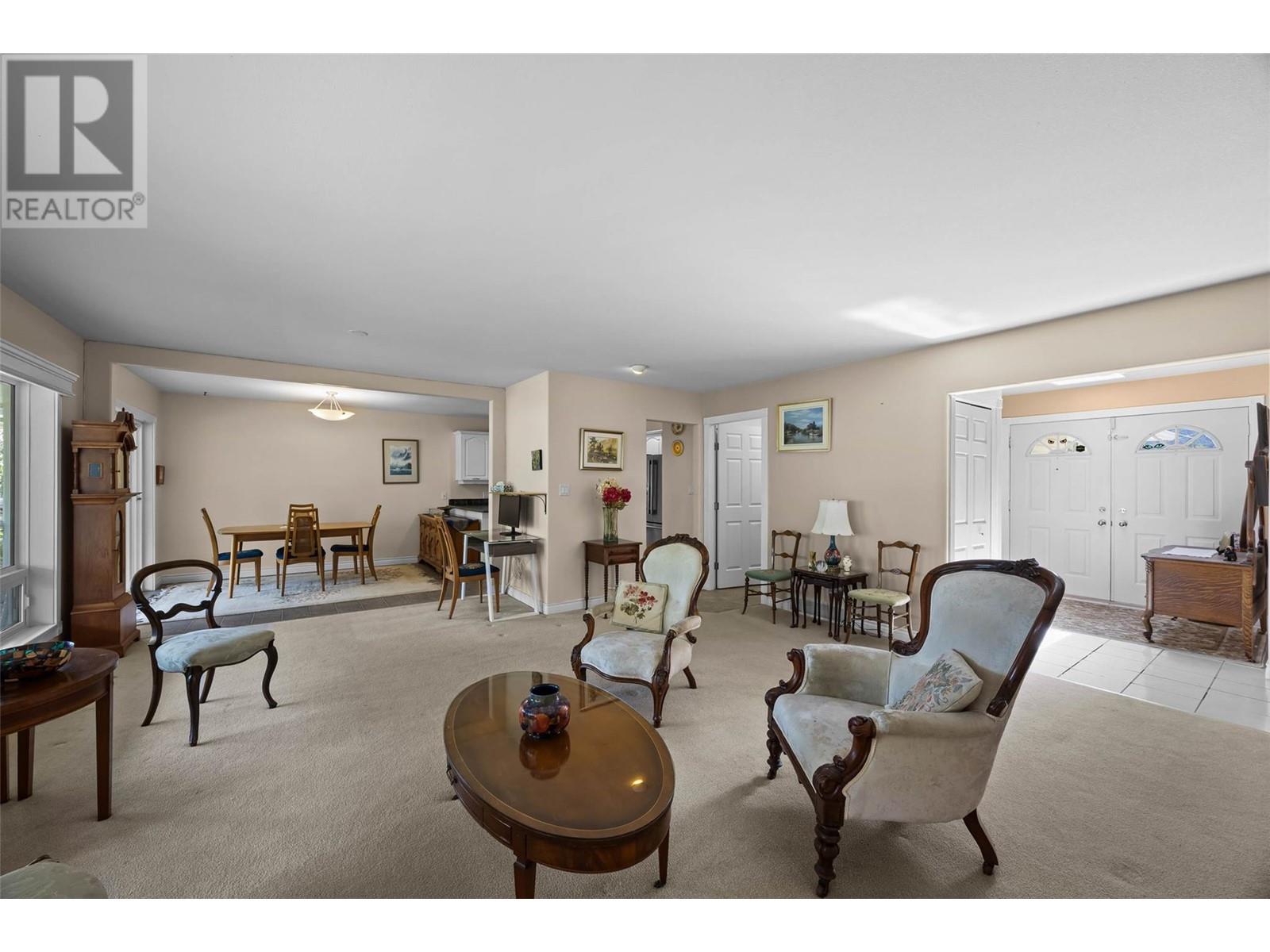 Photo 8 of 634 Hysop Place, Chase BC