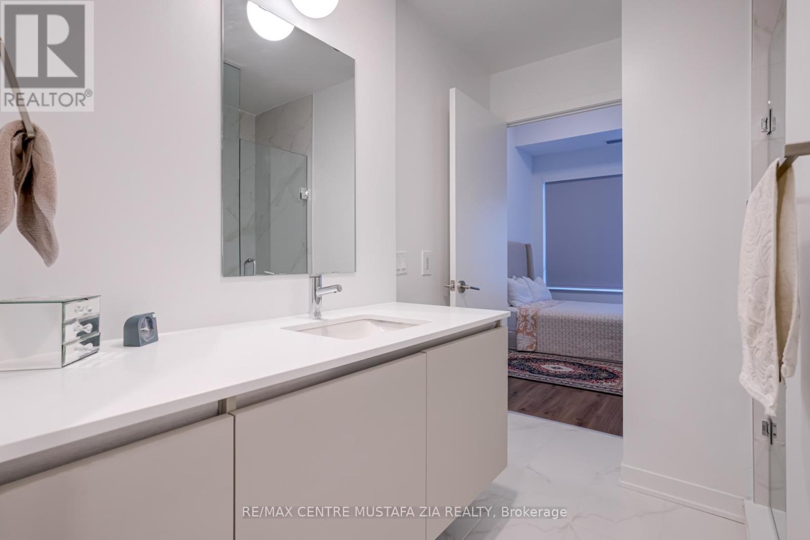Photo 22 of 217 395 Dundas Street W, Oakville ON
