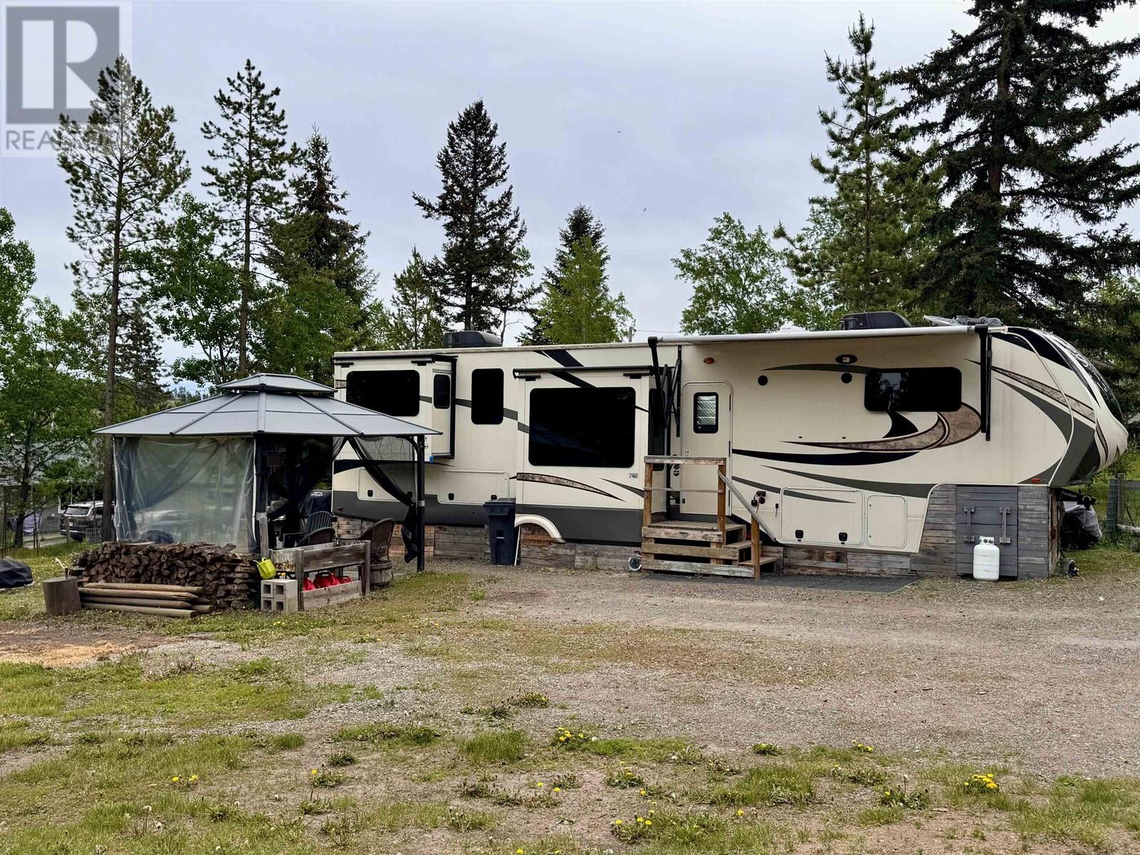 5147 WATSON LAKE ROAD, 100 Mile House