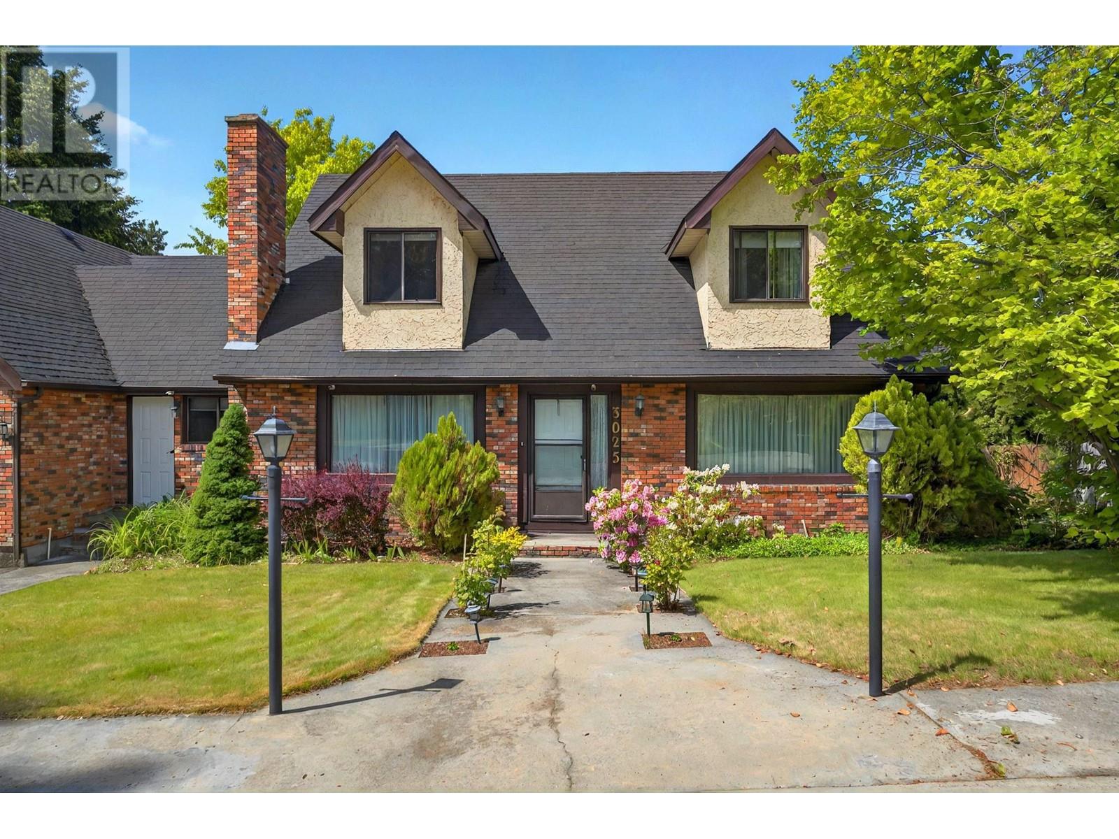 3025 Naramata Road, Naramata