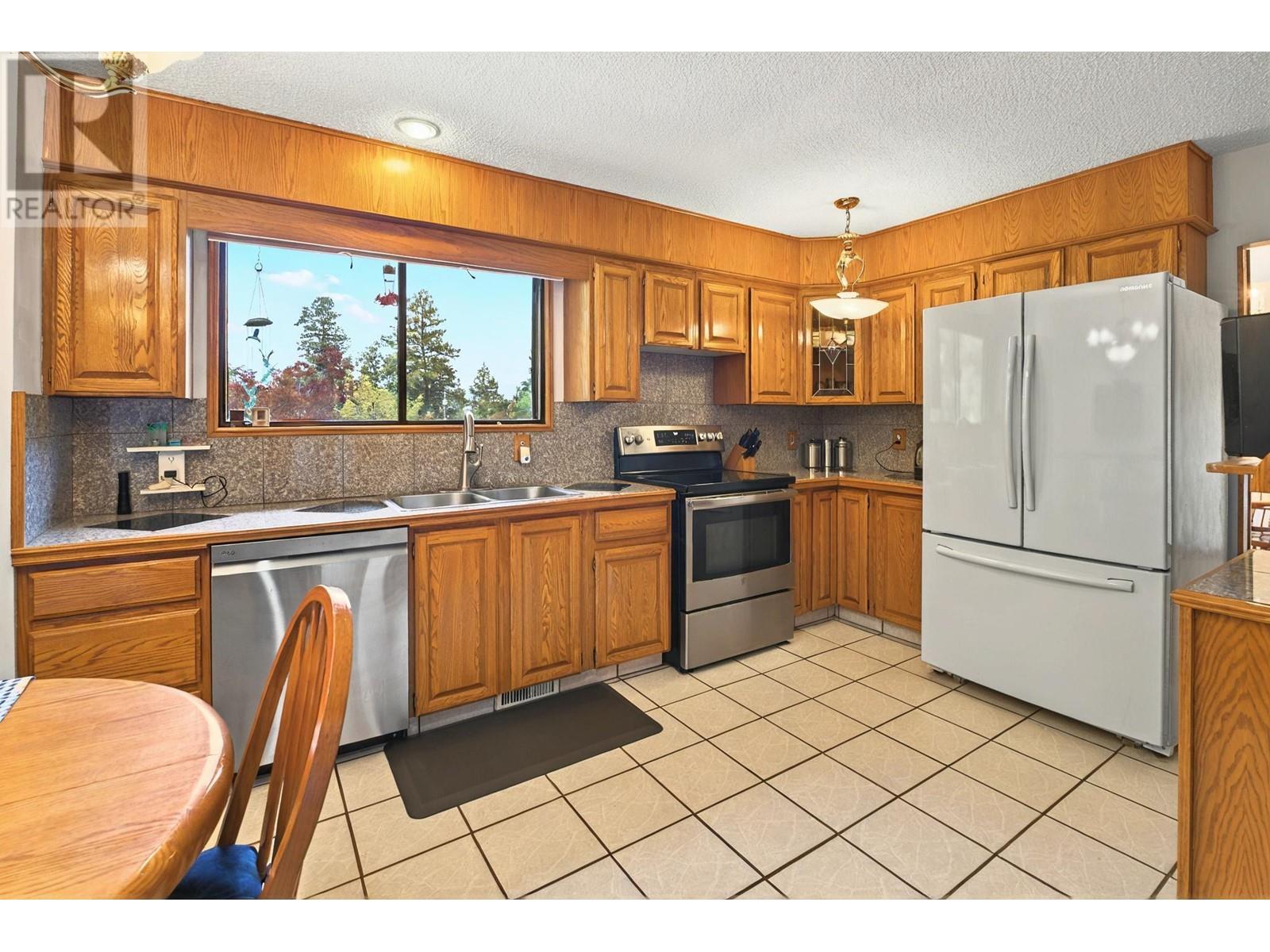 3025 Naramata Road, Naramata