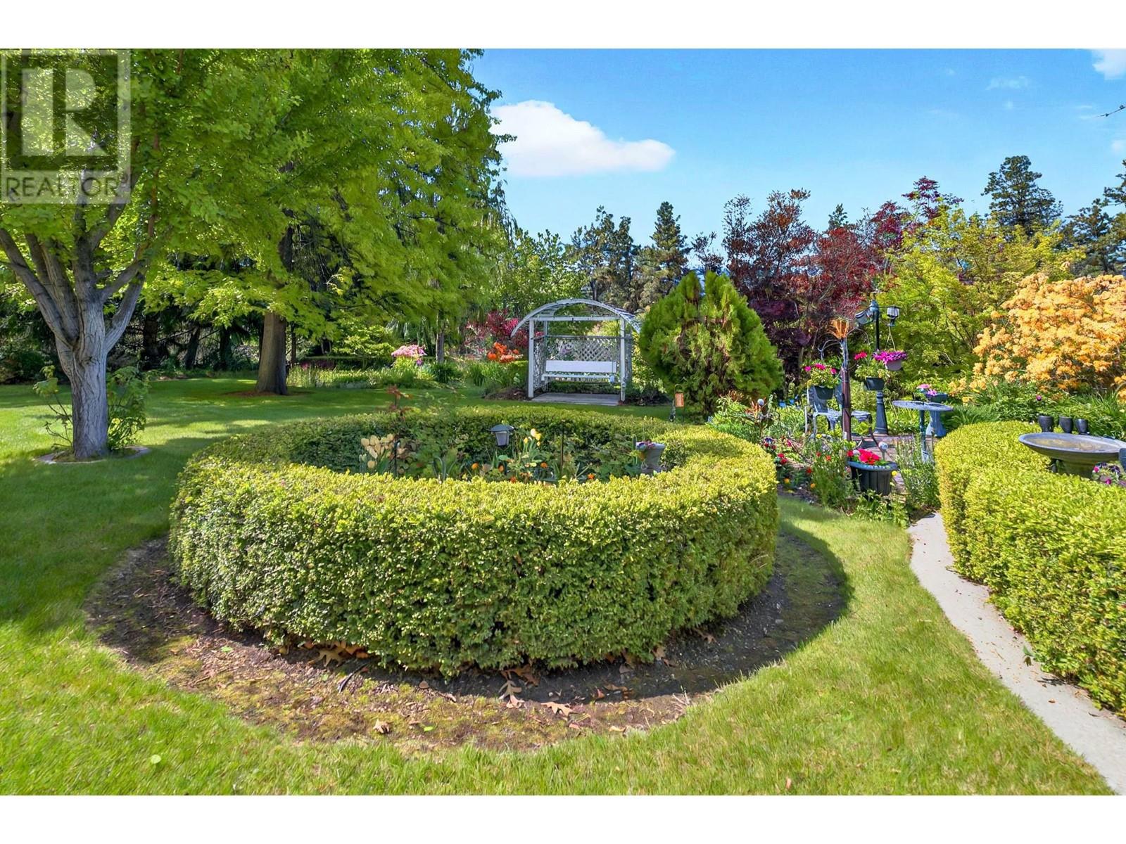 3025 Naramata Road, Naramata
