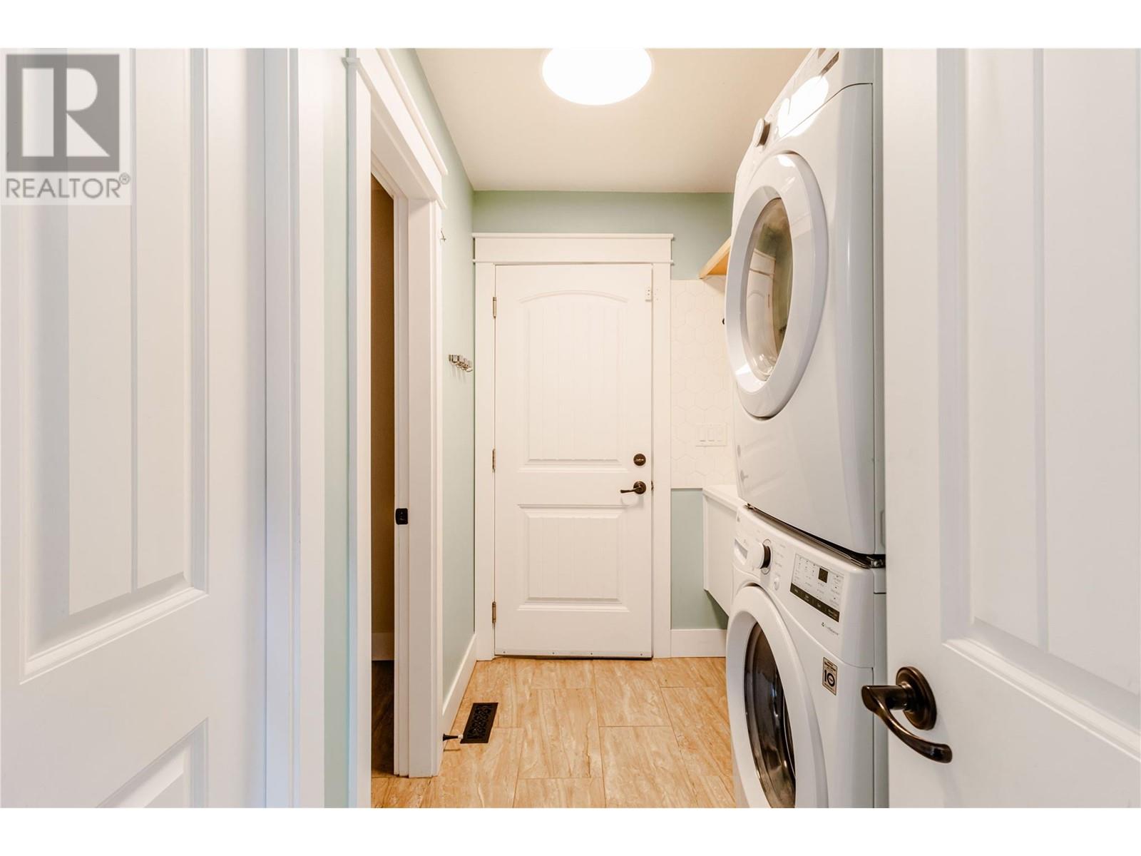 11885 MIDDLETON ROAD - Image 25