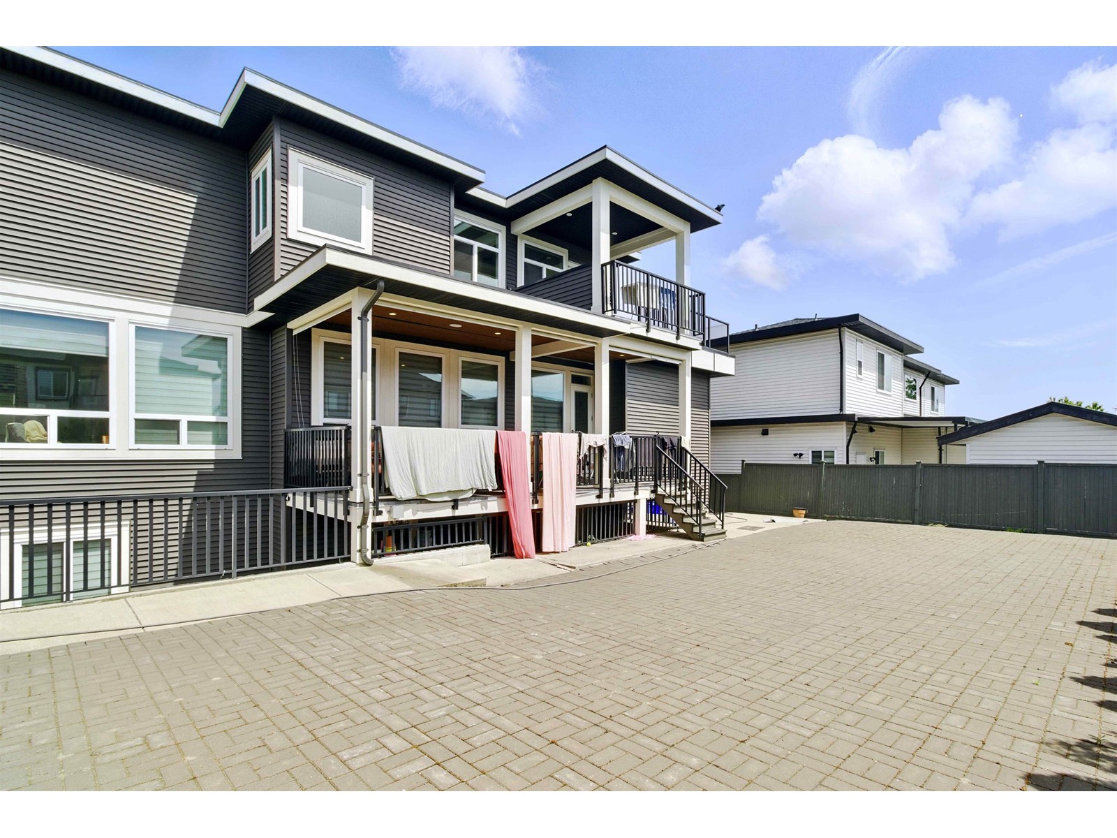 Photo 27 of 27038 25 A Avenue, Langley BC