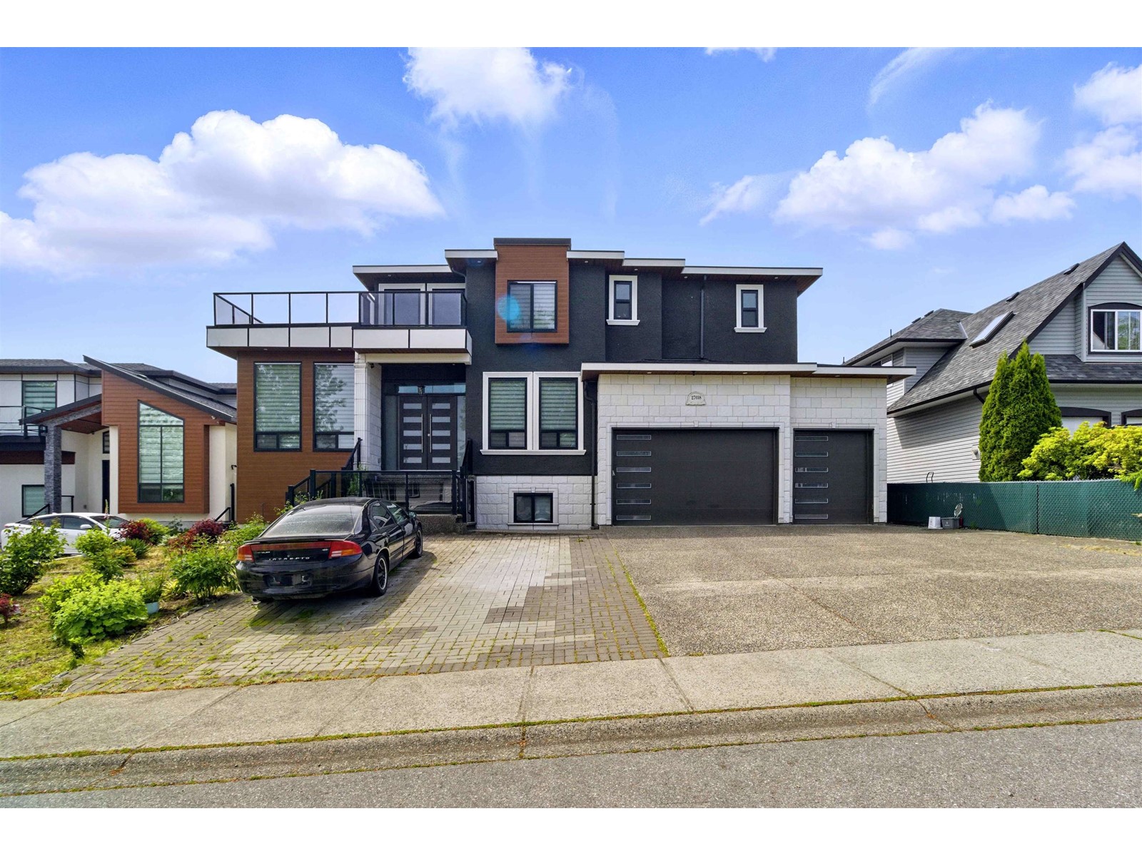 Photo 1 of 27038 25 A Avenue, Langley BC