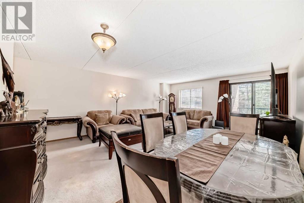 Single Family House for Sale in   Dalton Drive NW Dalhousie Calgary 