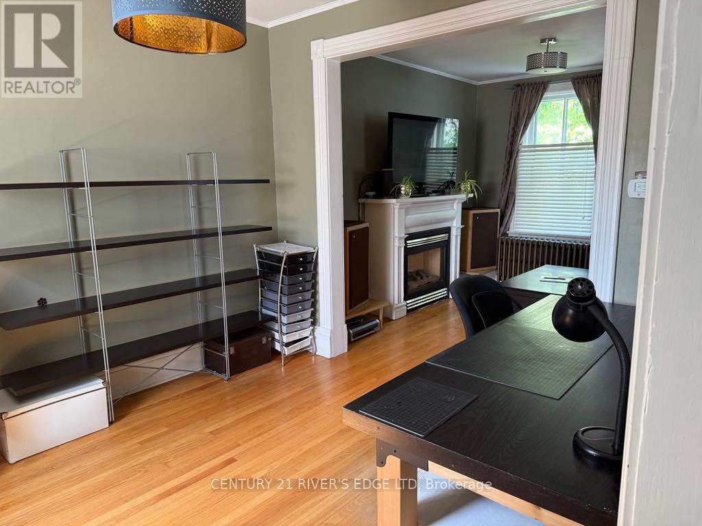 Photo 18 of 64 Abbott Street, Brockville ON