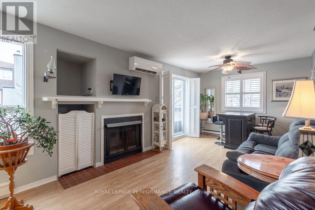 Photo 10 of E 3066 Councillors Way, Ottawa ON