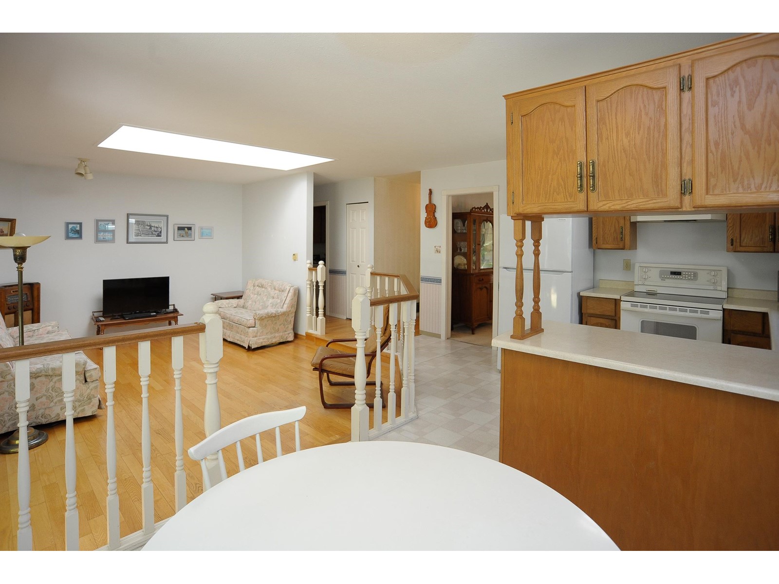 13094 SUMMERHILL CRESCENT, Surrey real estate listing R3008554