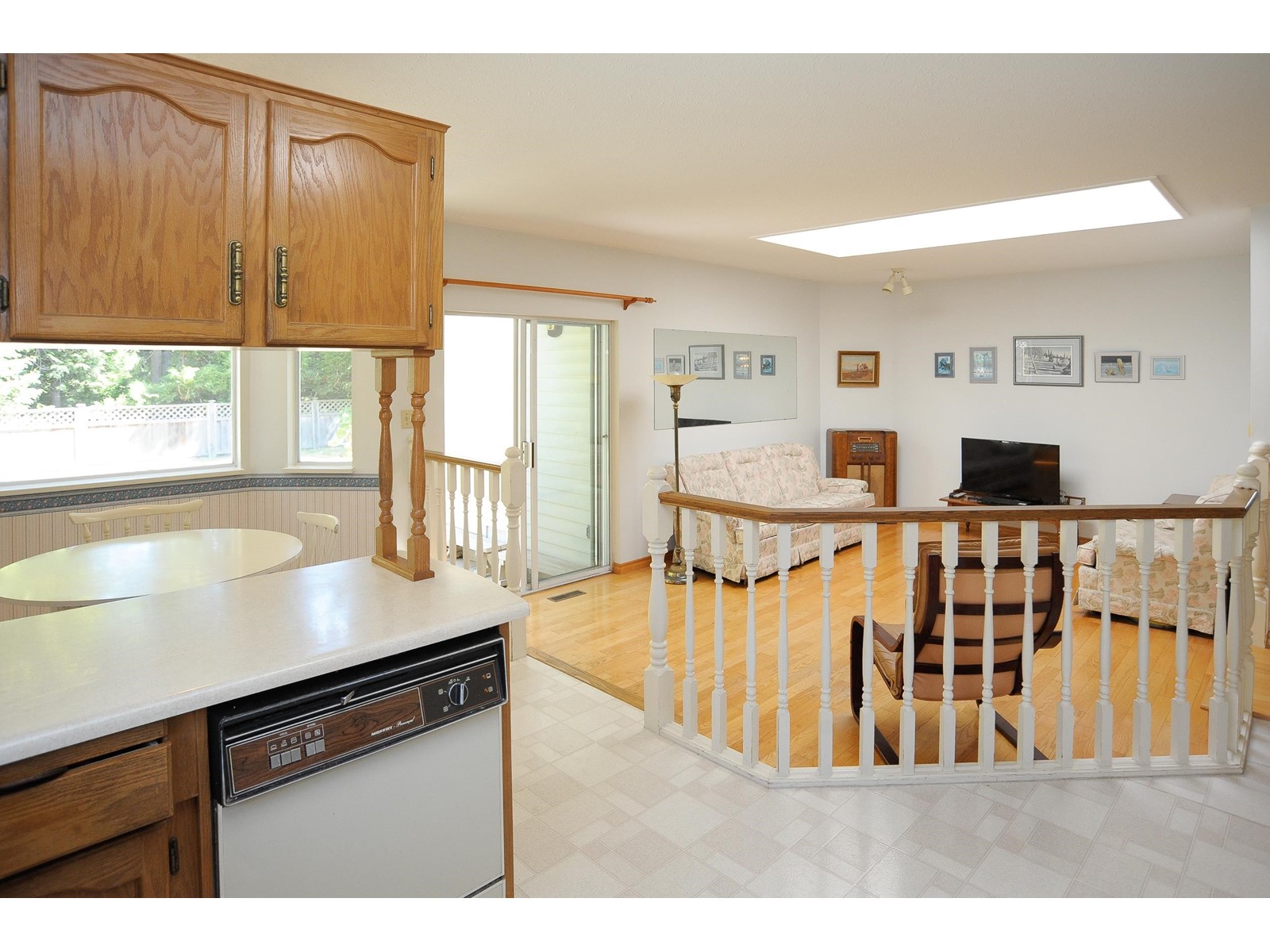 13094 SUMMERHILL CRESCENT, Surrey real estate listing R3008554
