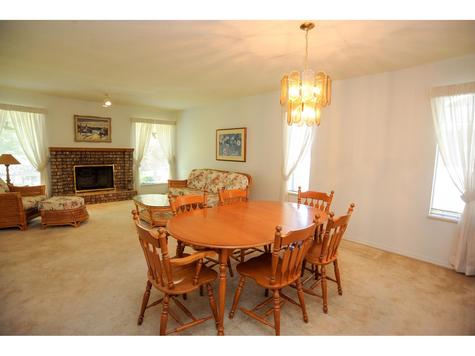 13094 SUMMERHILL CRESCENT, Surrey real estate listing R3008554