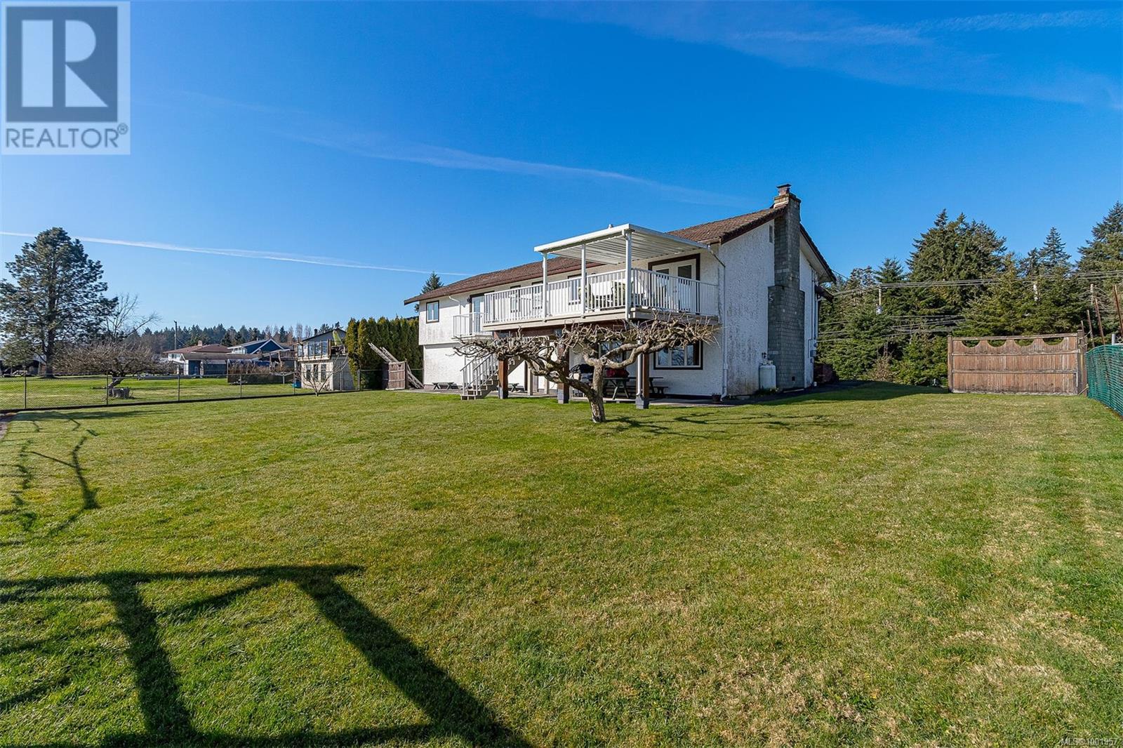 Photo 50 of 6627 Lakes Rd, Duncan BC