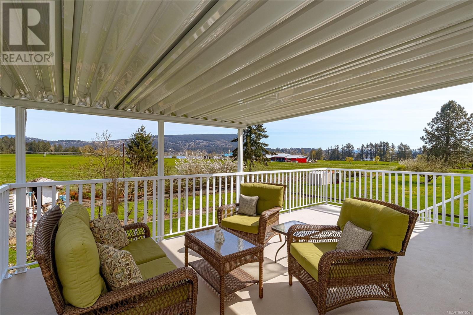 Photo 41 of 6627 Lakes Rd, Duncan BC