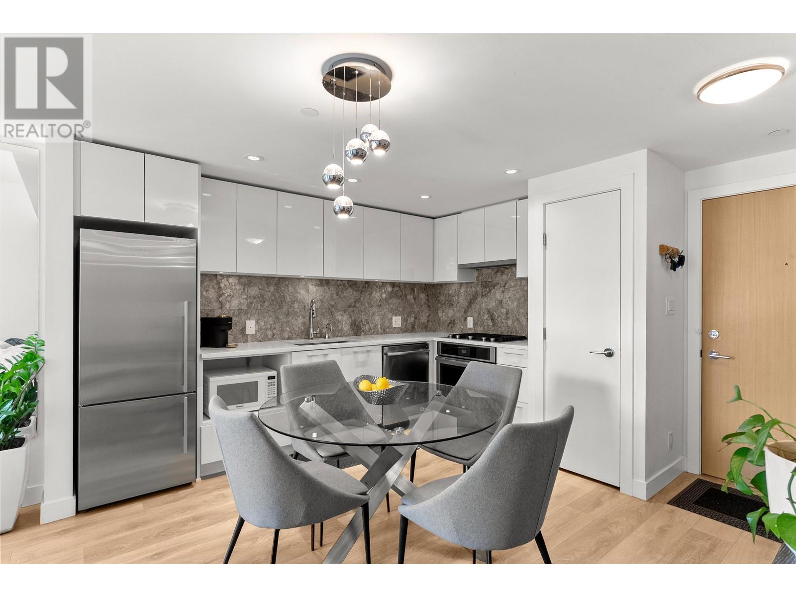 205 3557 SAWMILL CRESCENT, Vancouver real estate listing R3008375