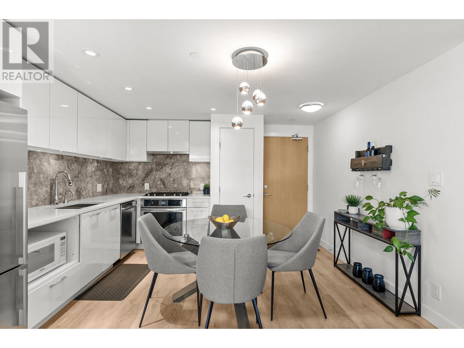 205 3557 SAWMILL CRESCENT, Vancouver real estate listing R3008375