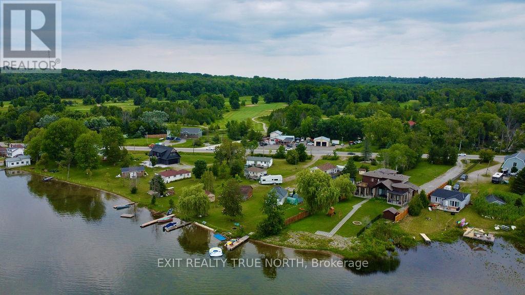 Photo 18 of 5632 Penetanguishene Road, Springwater ON