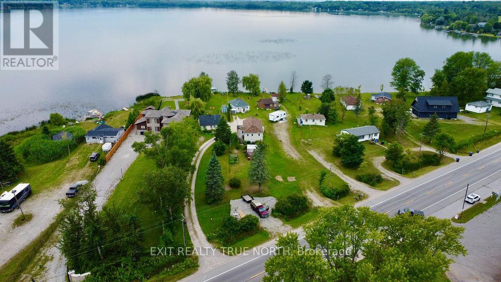 Photo 2 of 5632 Penetanguishene Road, Springwater ON