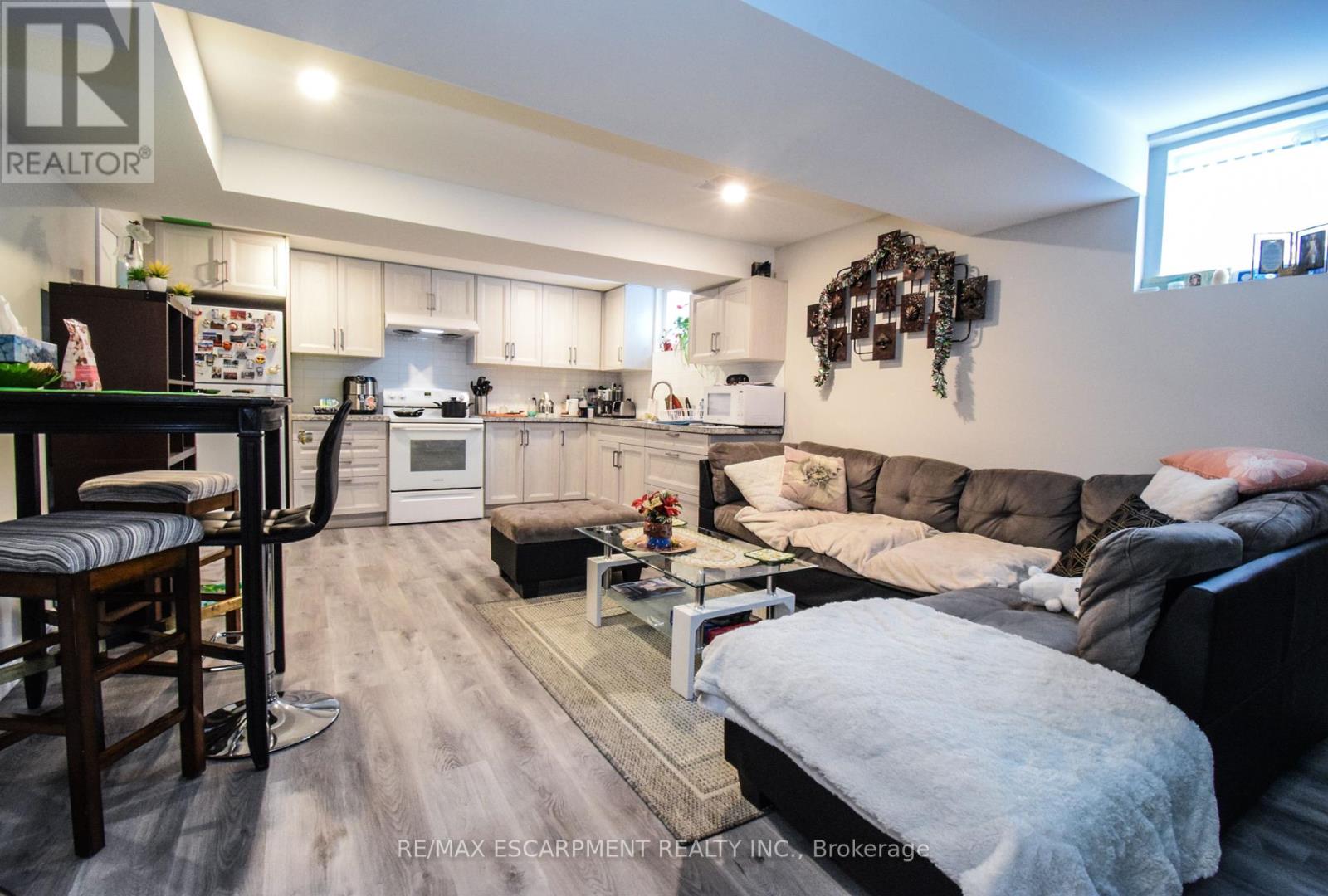 Photo 22 of 264 Hellems Avenue, Welland ON