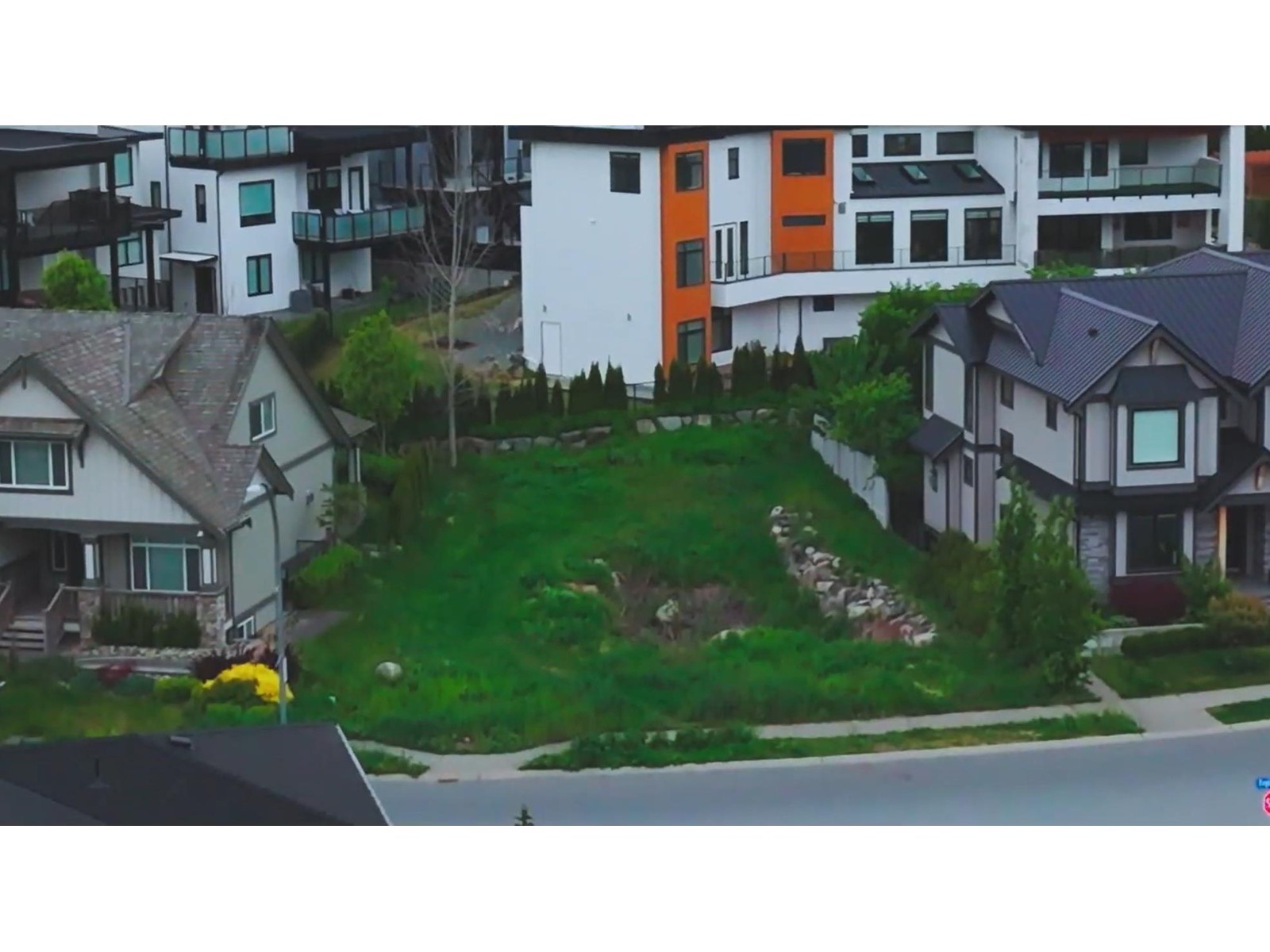 Photo 1 of 35391 Eagle Summit Drive, Abbotsford BC