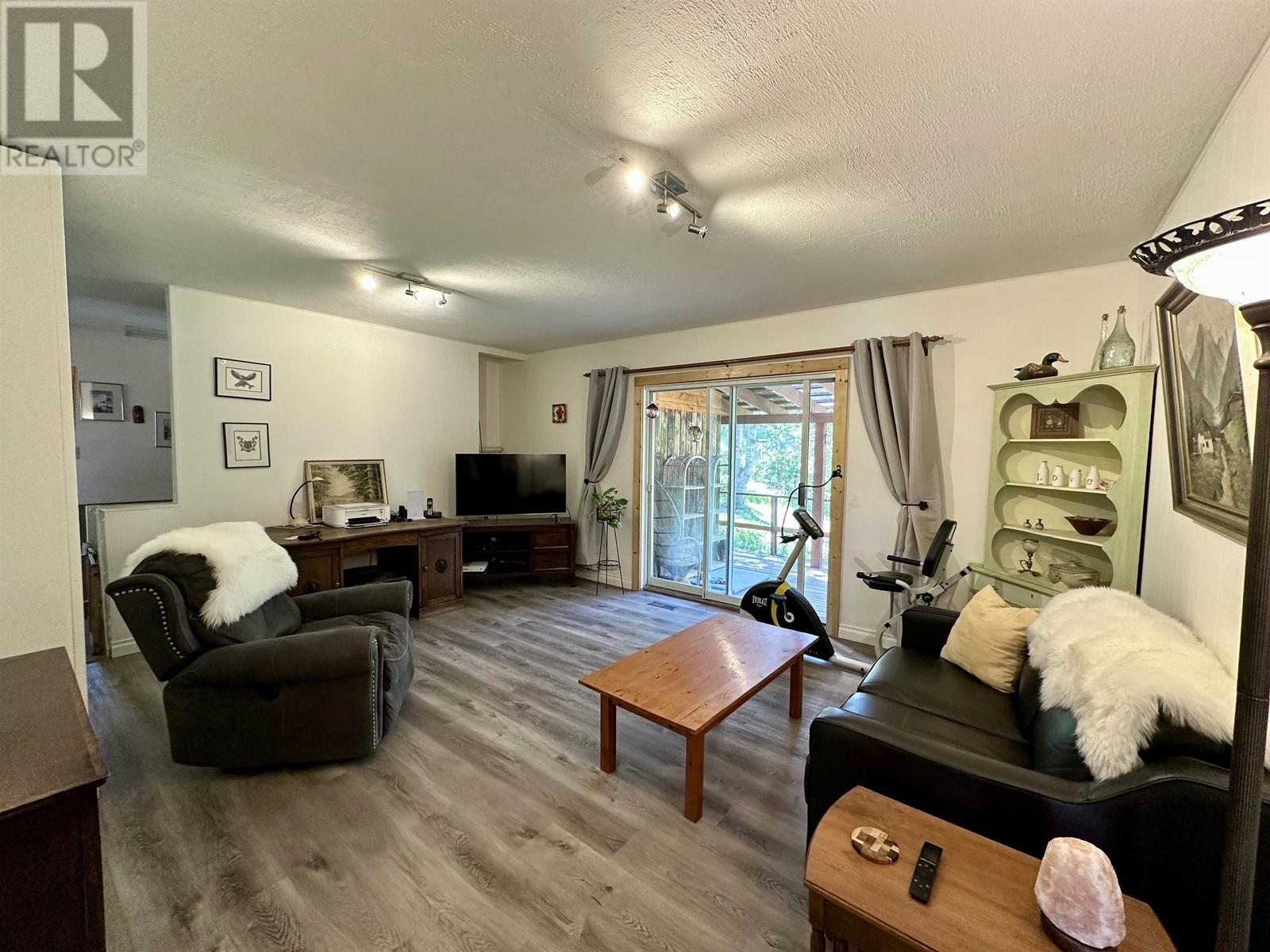 20193 FAREWELL CREEK ROAD, Telkwa