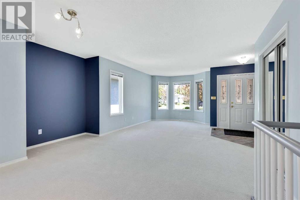 8 Riverview Circle South, Cochrane