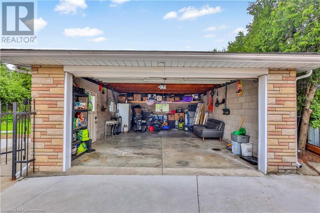 Photo 44 of 79 Castlefield Drive, Hamilton ON